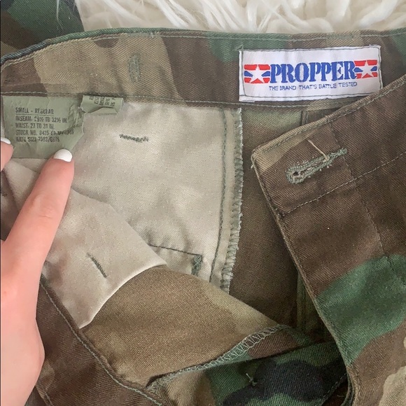 Camo pants - Picture 2 of 4